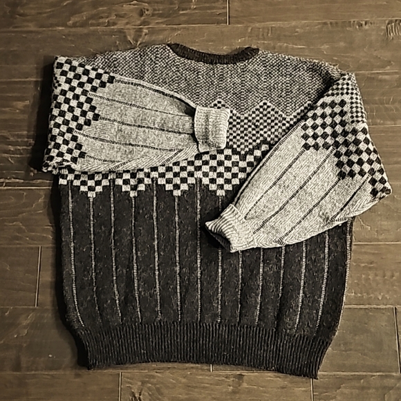 Samband of Iceland Crewneck Sweater sz xl - Picture 5 of 9